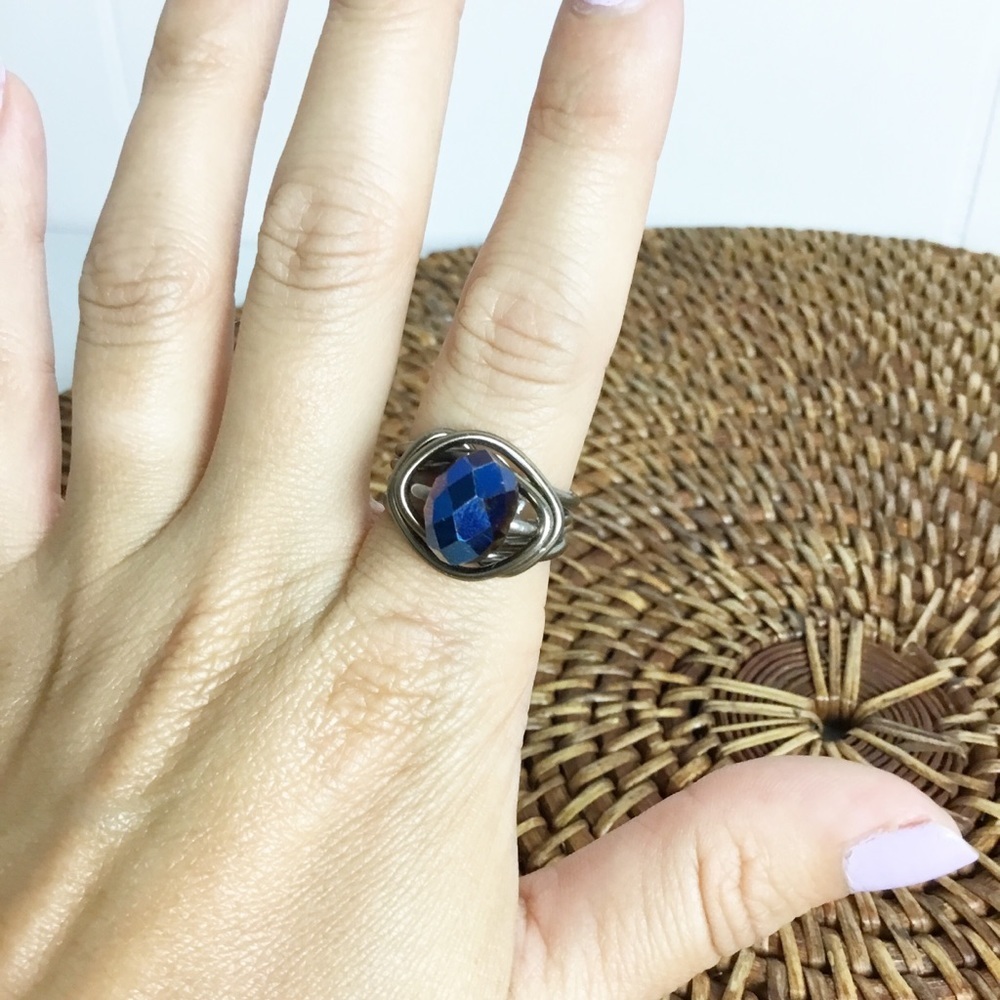 Wire Blue Costume Jewelry Ring Size 7.5 - Picture 5 of 5